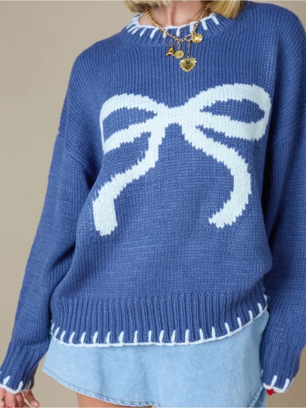 NWT Vestique Blue Women’s Knit Sweater with White Bow Accent